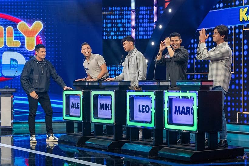 Dingdong Dantes, Marc David, Miko Gallardo, Leo Consul, and Alex Diaz in Family Feud Philippines (2022)