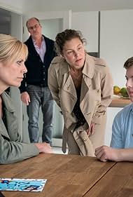 Melanie Marschke, Cordelia Wege, Benjamin Raue, and Yorck Dippe in Hautnah (2024)