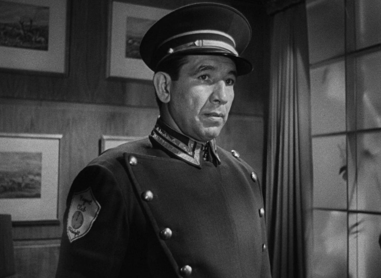 Mike Mazurki in I Walk Alone (1947)