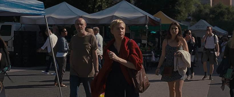 Michelle Williams and Abby Quinn in After the Wedding (2019)