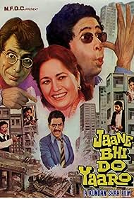 Ravi Baswani, Bhakti Barve, Neena Gupta, Pankaj Kapur, Satish Kaushik, Om Puri, Naseeruddin Shah, and Satish Shah in Jaane Bhi Do Yaaro (1983)