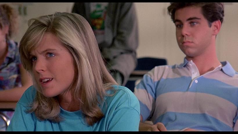 Courtney Thorne-Smith and Patrick Labyorteaux in Summer School (1987)