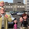 Holly Hunter, Craig T. Nelson, Sarah Vowell, Spencer Fox, and Eli Fucile in The Incredibles (2004)