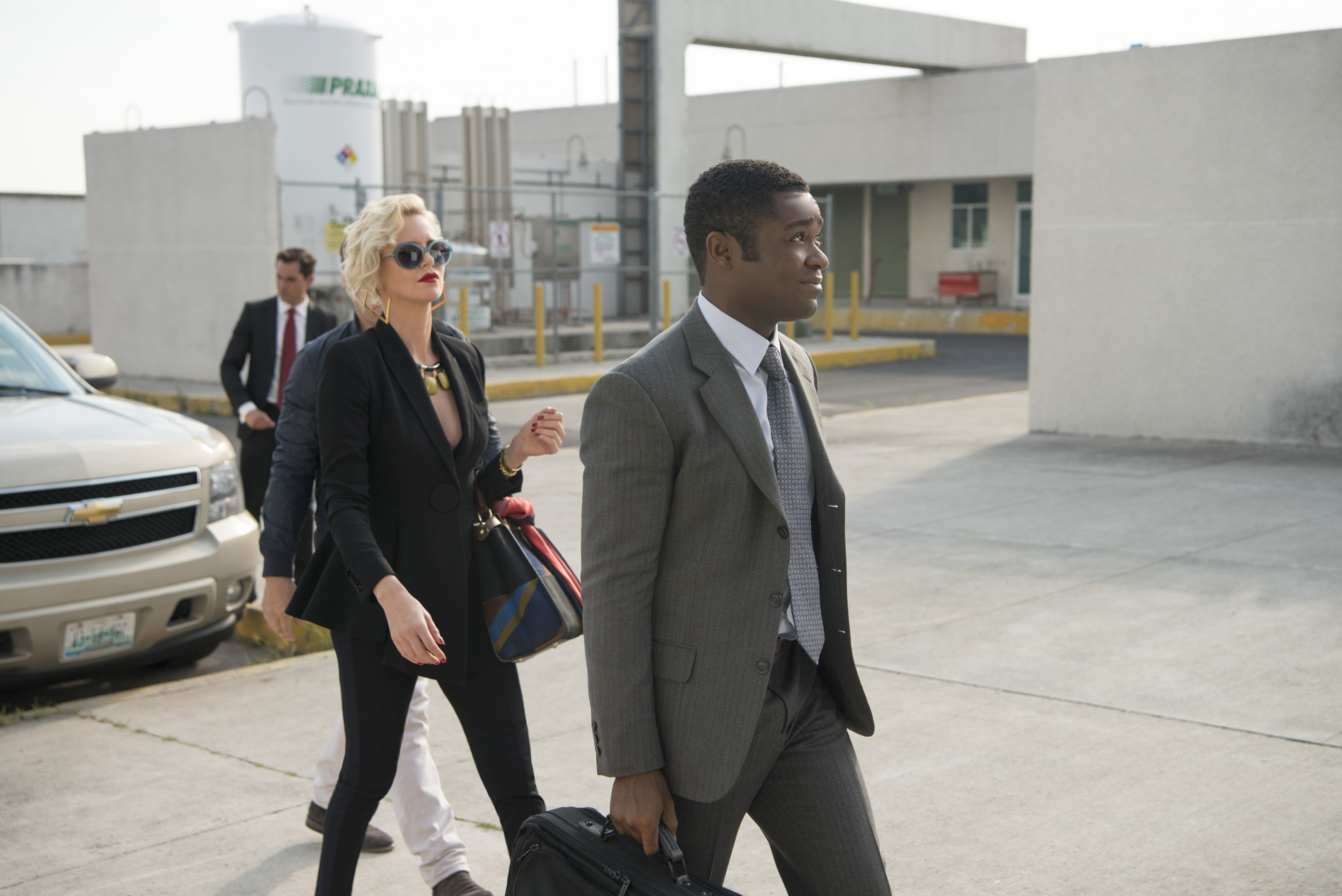 Charlize Theron and David Oyelowo in Gringo (2018)