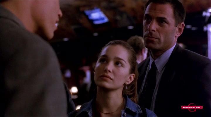 Gina Philips and Ken Olin in The Advocate's Devil (1997)