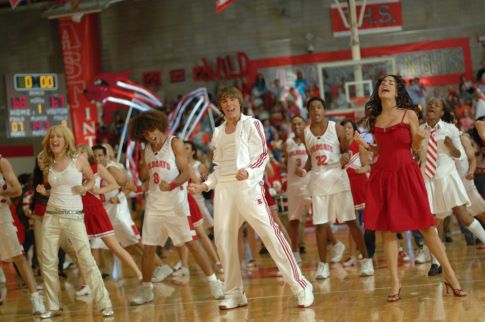 Corbin Bleu, Ashley Tisdale, Vanessa Hudgens, and Zac Efron in High School Musical (2006)