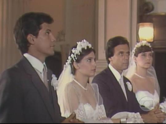 Lídia Brondi, David Cardoso, Edson Celulari, and Elizabeth Savalla in O Homem Proibido (1982)