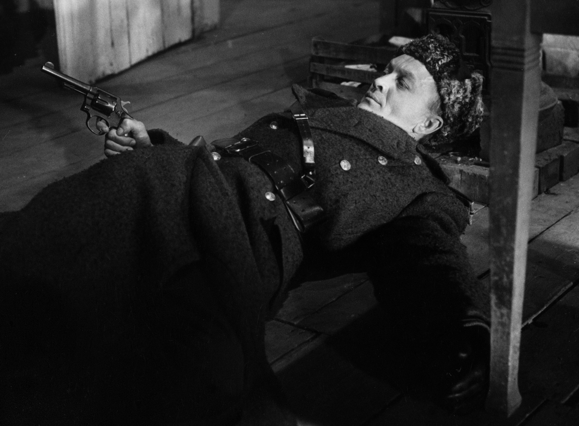 Hannes Messemer in Der Arzt von Stalingrad (1958)