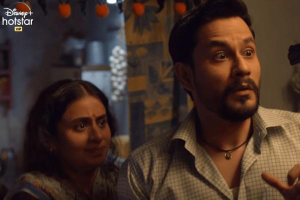 Kunal Kemmu and Rasika Dugal in Lootcase (2020)