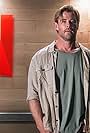 Chris Hemsworth in Chris Hemsworth and Arnold Schwarzenegger: Elevator Ride - Nobody Hits Like Netflix (2023)