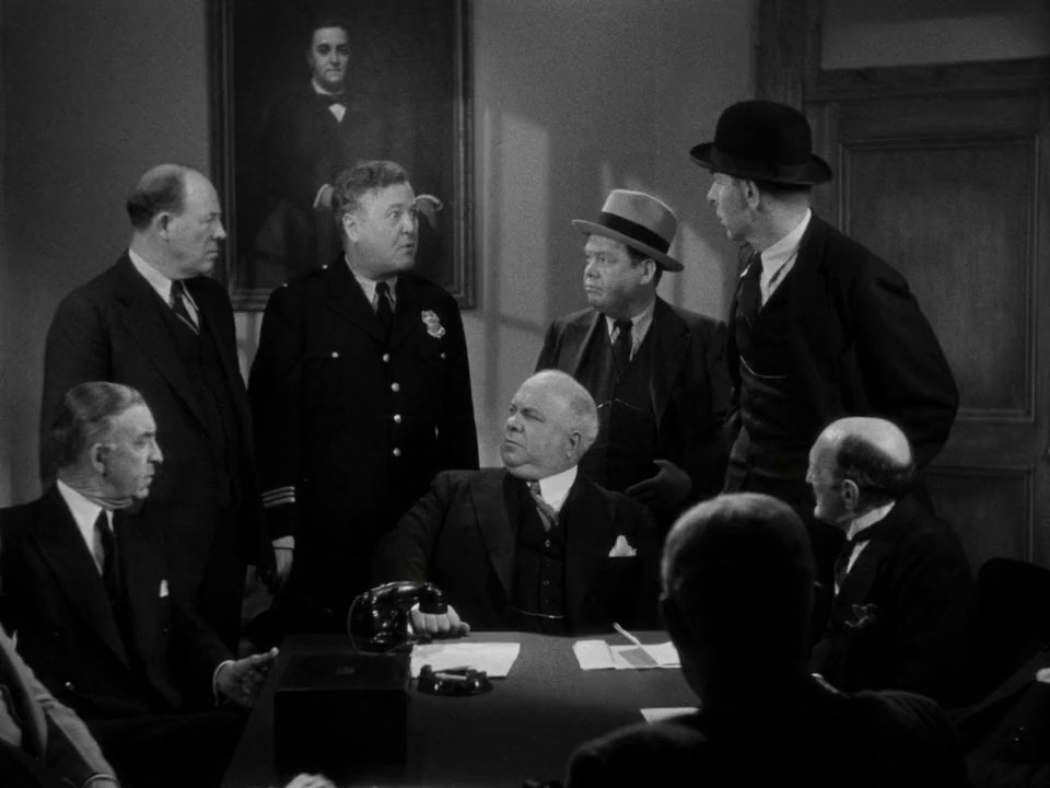 Arthur Byron, James Donlan, Arthur Hohl, Robert Homans, Ferdinand Munier, Robert Emmett O'Connor, and Clarence Wilson in The Whole Town's Talking (1935)