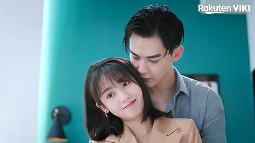 Rong, an aspiring lawyer, gets assigned to work at a hospital on mediation. Her first client, Dr. Shao Qin, is her childhood sweetheart who she doesn't recognize but he recognizes her and instantly starts to try to win her over.