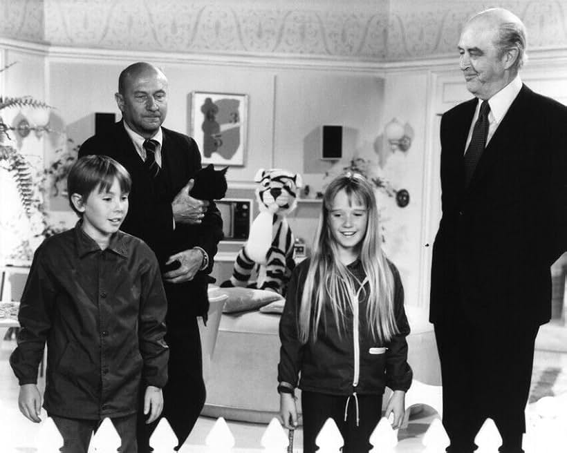 Donald Pleasence, Ray Milland, Kim Richards, and Ike Eisenmann in Escape to Witch Mountain (1975)