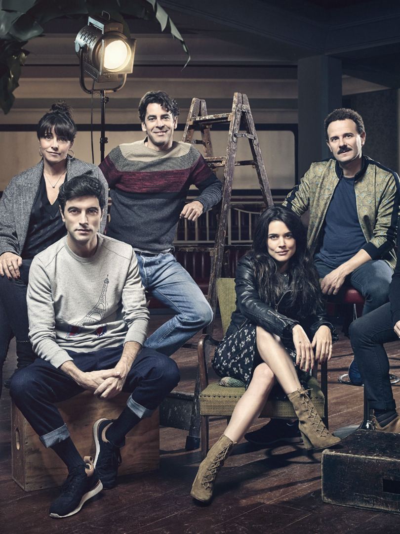 Marc Martínez, Eduardo Noriega, Ingrid Rubio, Adriana Ugarte, and Javier Rey in Hache (2019)