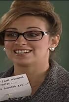 Evaggelia Moumouri in Eftyhismenoi mazi (2007)