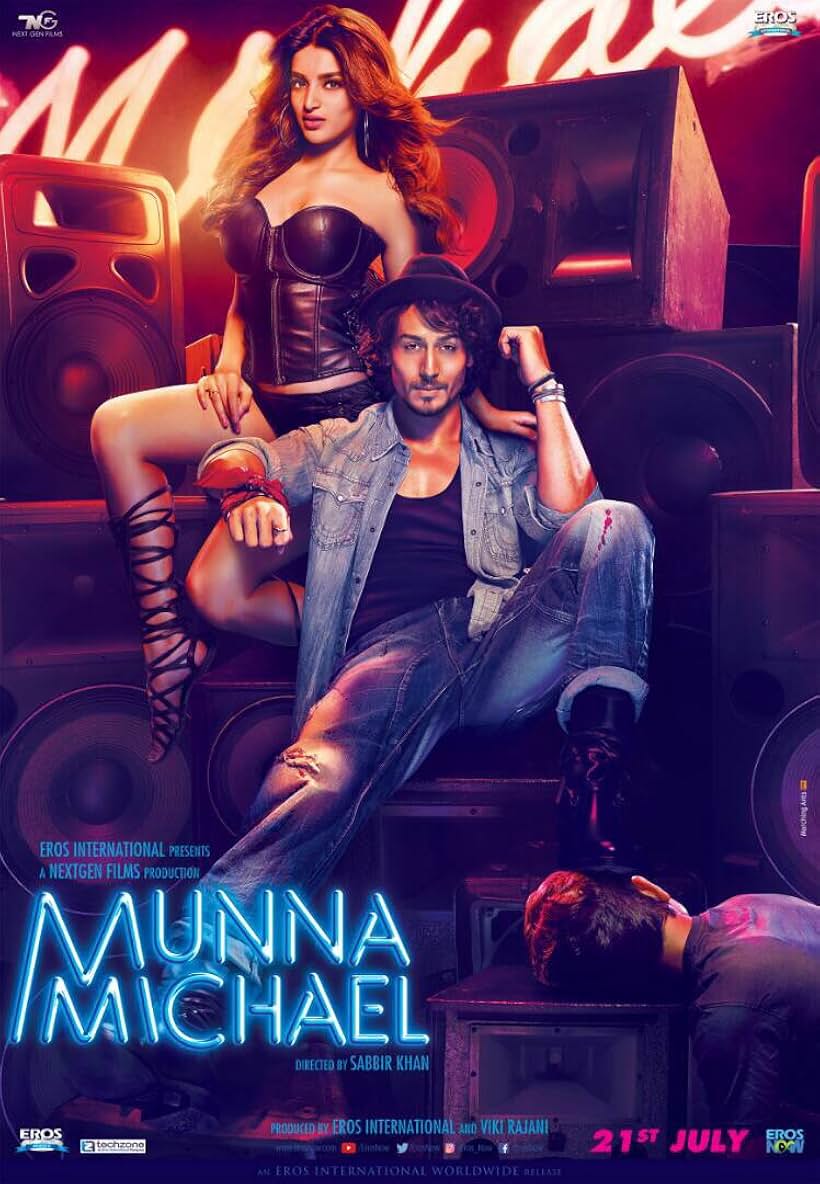 Tiger Shroff and Nidhhi Agerwal in Munna Michael (2017)