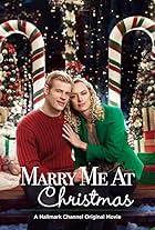 Rachel Skarsten and Trevor Donovan in Marry Me at Christmas (2017)