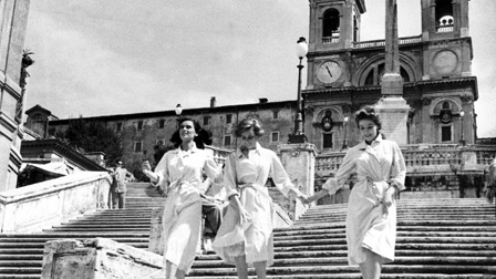 Liliana Bonfatti, Lucia Bosè, and Cosetta Greco in Three Girls from Rome (1952)