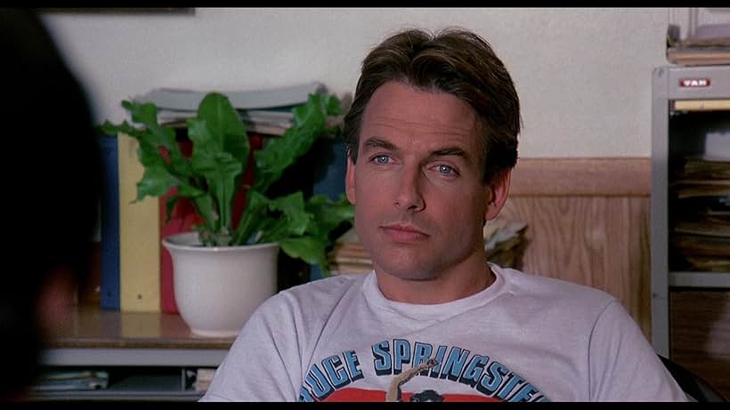 Mark Harmon in Summer School (1987)