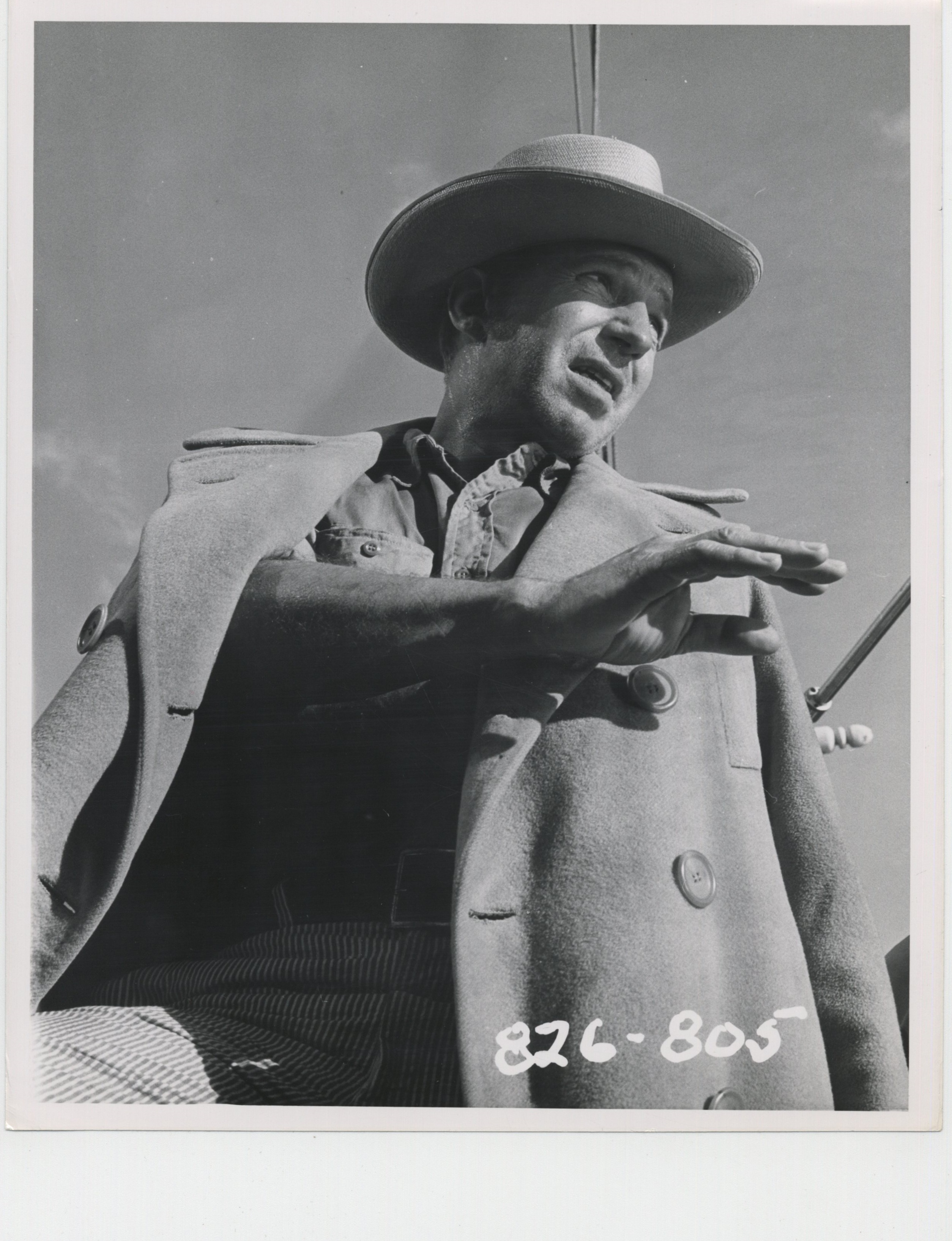 Lloyd Nolan in Santiago (1956)