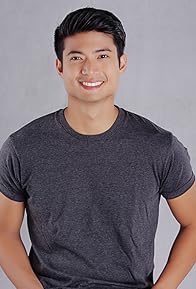 Primary photo for Mikael Daez