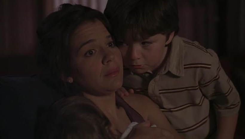 Paula Cale and Joseph Castanon in Ghost Whisperer (2005)