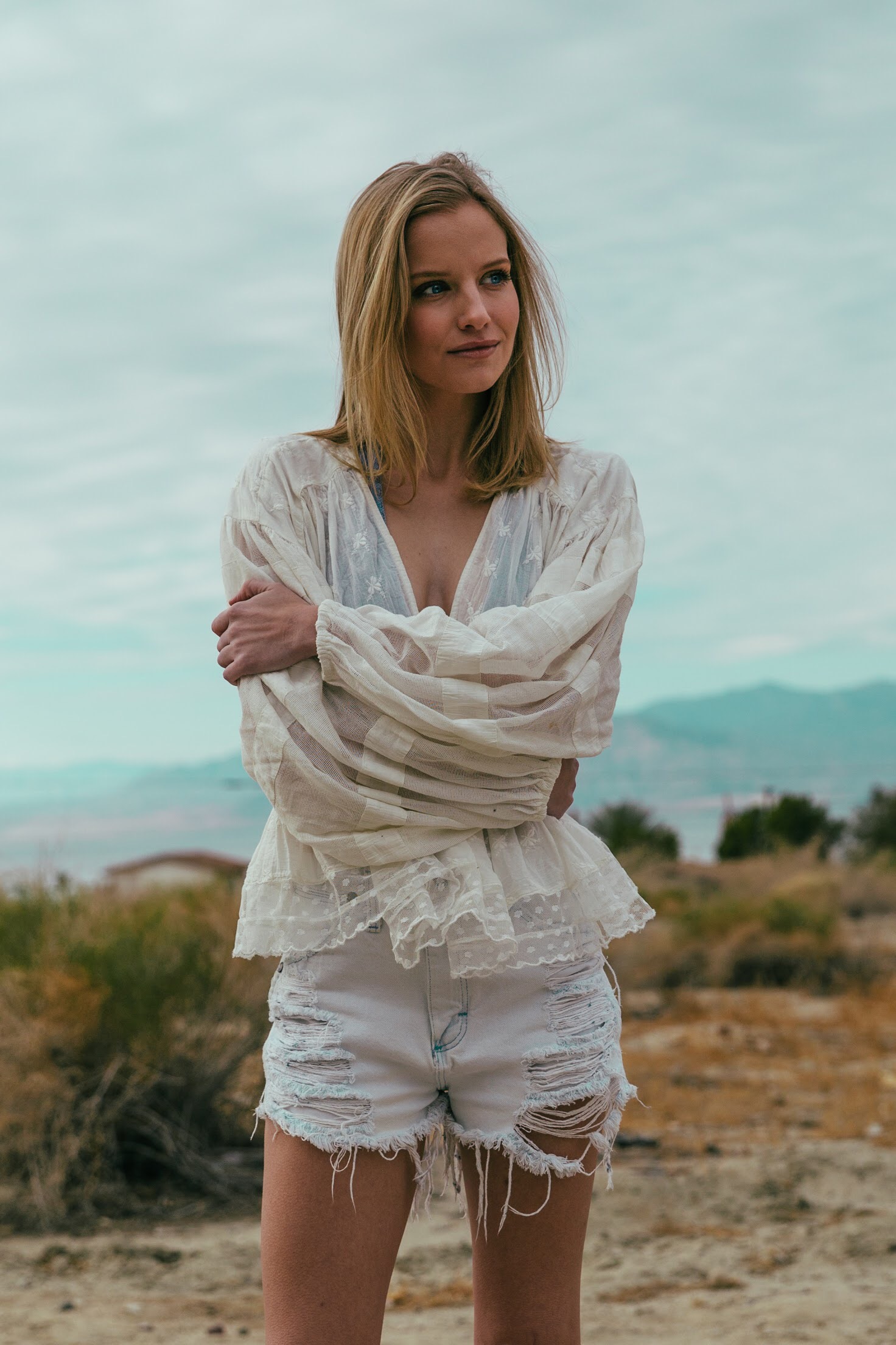 Alexis Clayton in Palomino & Swissy (2019)