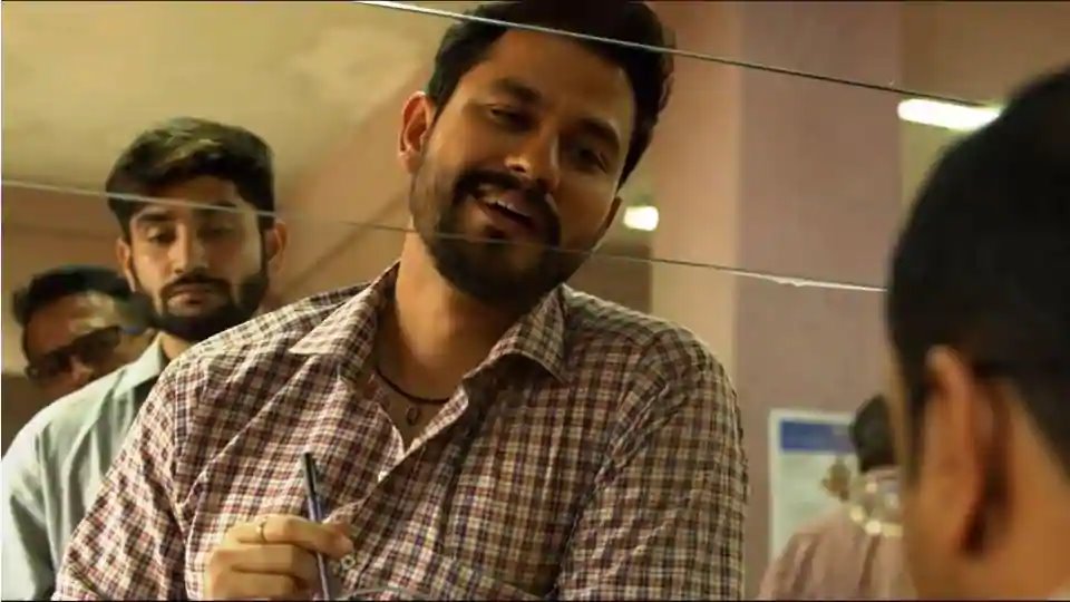 Kunal Kemmu in Lootcase (2020)