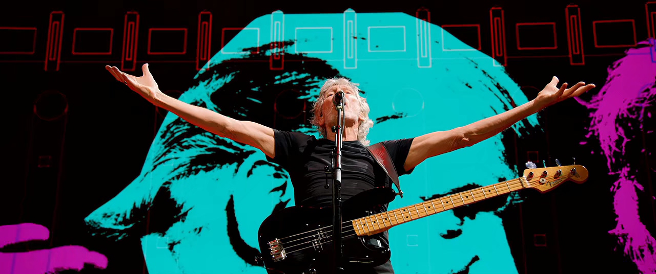 Roger Waters in Roger Waters - Us + Them (2019)