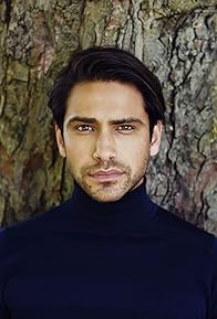 Primary photo for Luke Pasqualino