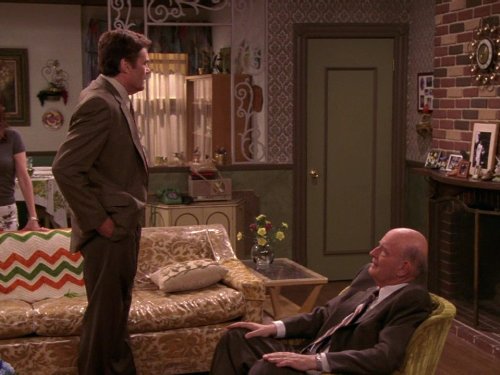 Peter Boyle and Fred Willard in Everybody Loves Raymond (1996)