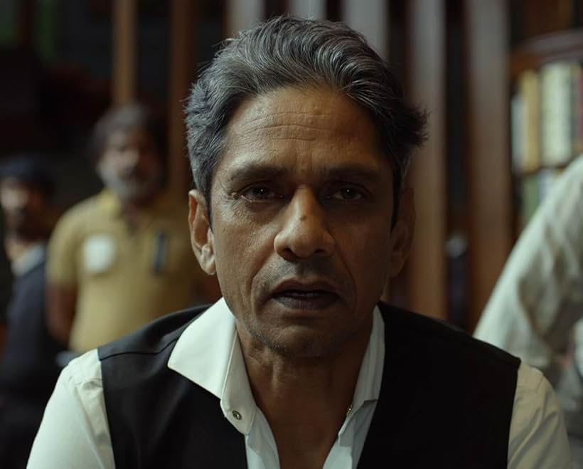 Vijay Raaz in Lootcase (2020)