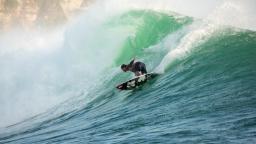 Matt Hoy at Uluwatu