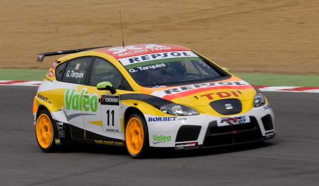 File:Gabriele Tarquini 2008 Brands Hatch.jpg