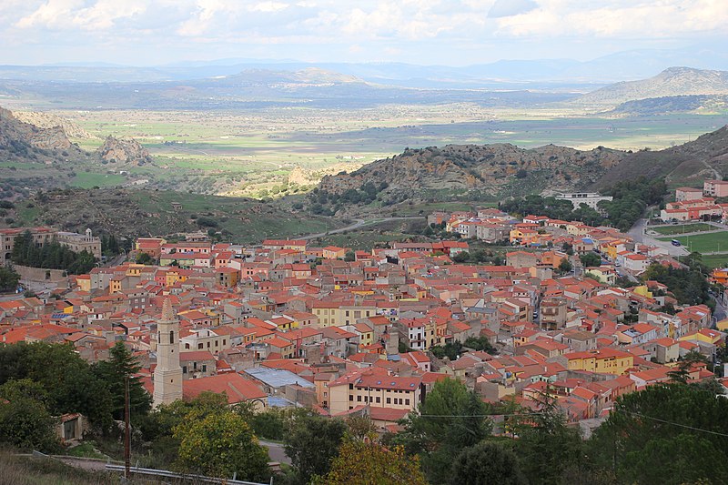 File:Bonorva - Panorama (03).JPG