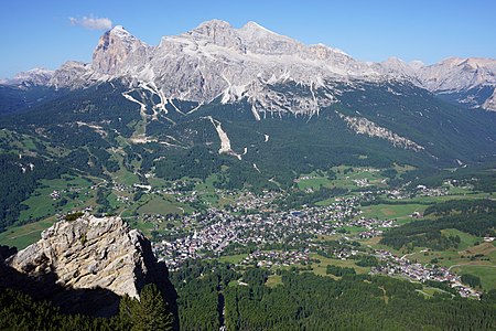 Olimpia delle Tofane (foto in September), ski race course in Cortina d'Ampezzo, Tofana di Rozes and Mezzo