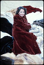 Thumbnail for File:Susan Powell in brown fur.jpg