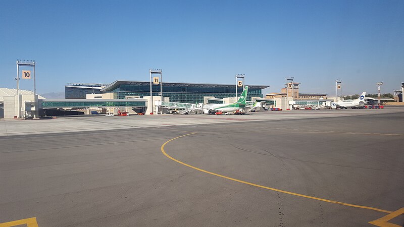 File:Zvartnots Yerevan airport EVN.jpg