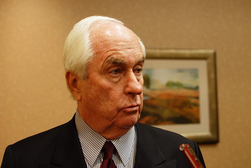 File:RogerPenske2010NMPA.jpg