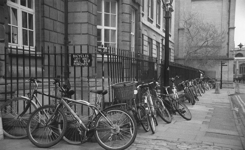 File:Oxford bikes.jpg