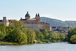 Stift Melk Nordseite 01