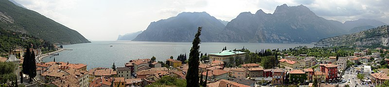 File:Torbole Panorama.jpg