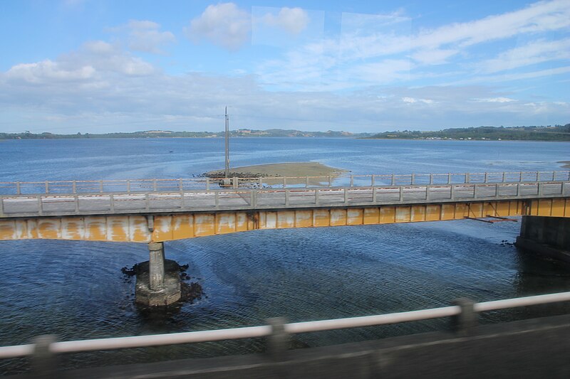 File:Puente Ancud, Pudeto 0233.jpg