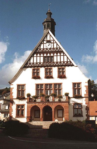 File:Stosswihr - Mairie.jpg