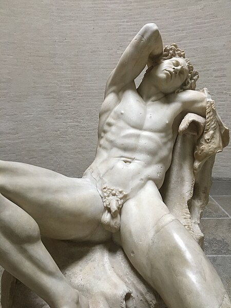 File:Barberini Faun Munich 10.jpg