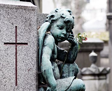 Tomb detail