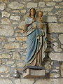 Église paroissiale Saint-Goulven : statue de la Vierge à l'Enfant.