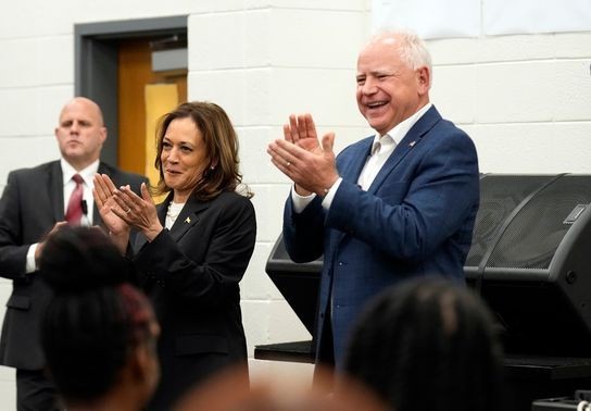 Image for story: Michigan Teamsters endorses Harris-Walz after union president announces neutrality